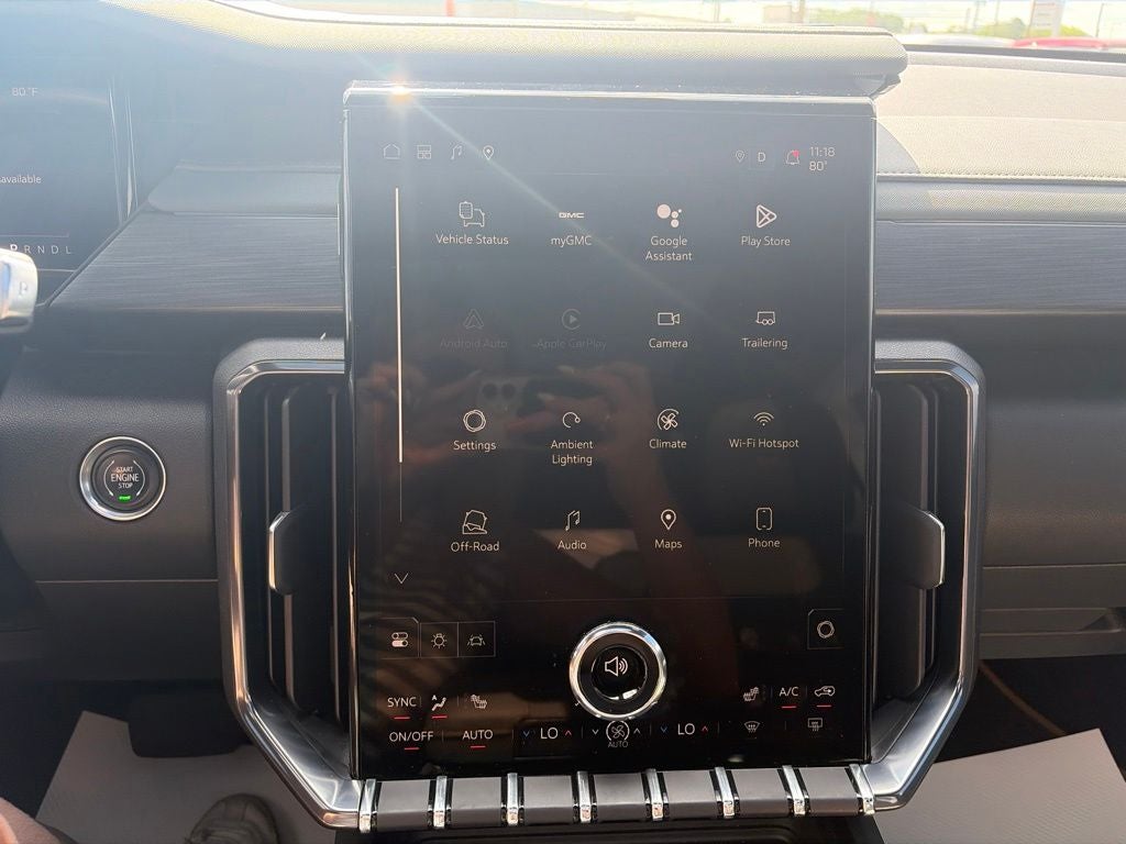 2024 GMC Acadia AT4