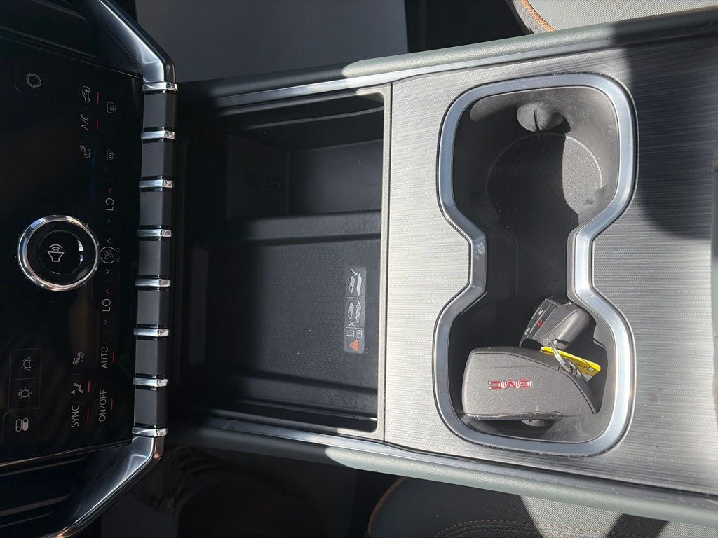 2024 GMC Acadia AT4