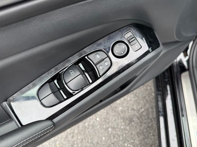 2025 Nissan Altima 2.5 SL