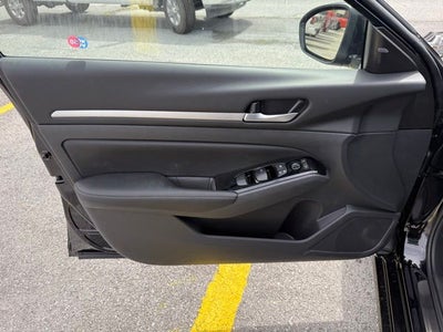 2025 Nissan Altima 2.5 SL