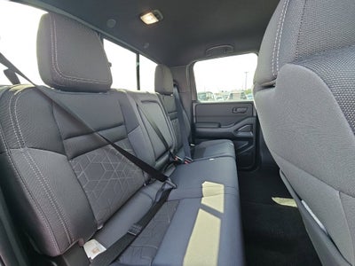 2027 Nissan Frontier SV
