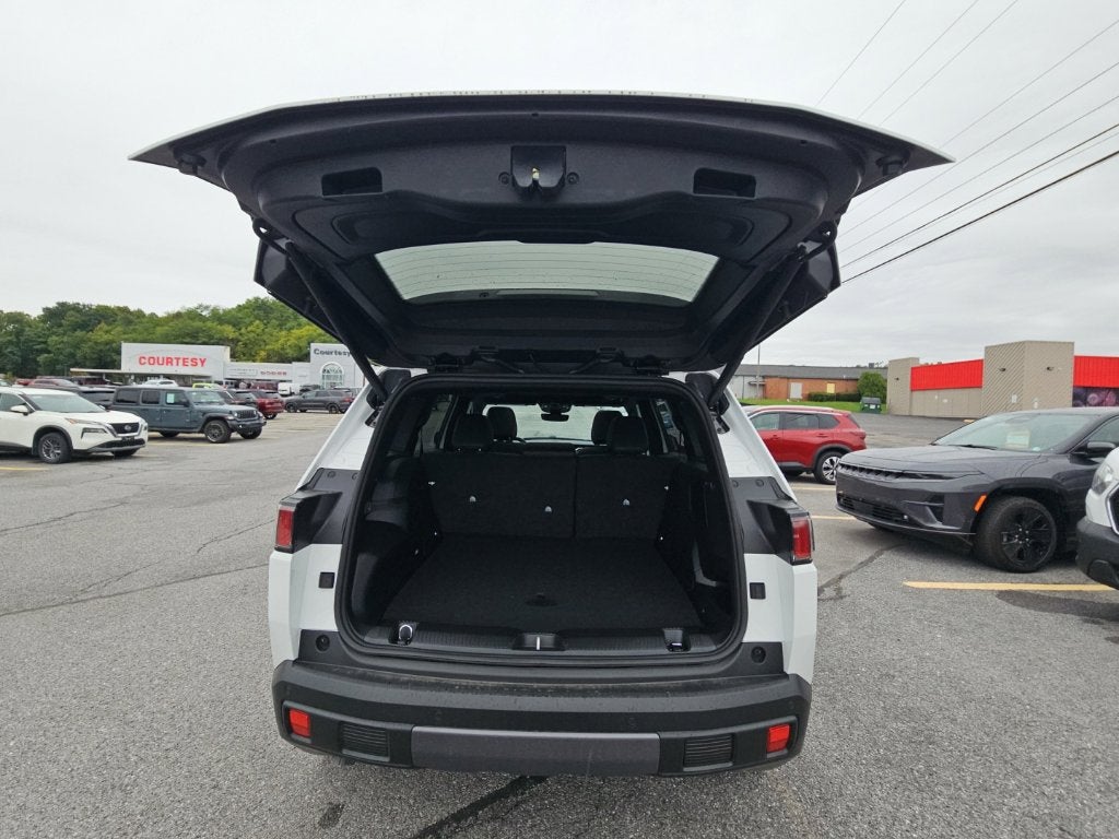 2026 Jeep Cherokee Overland