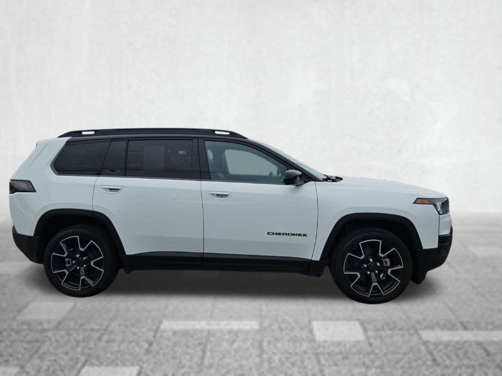 2026 Jeep Cherokee Overland
