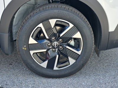 2027 Nissan Kicks SV