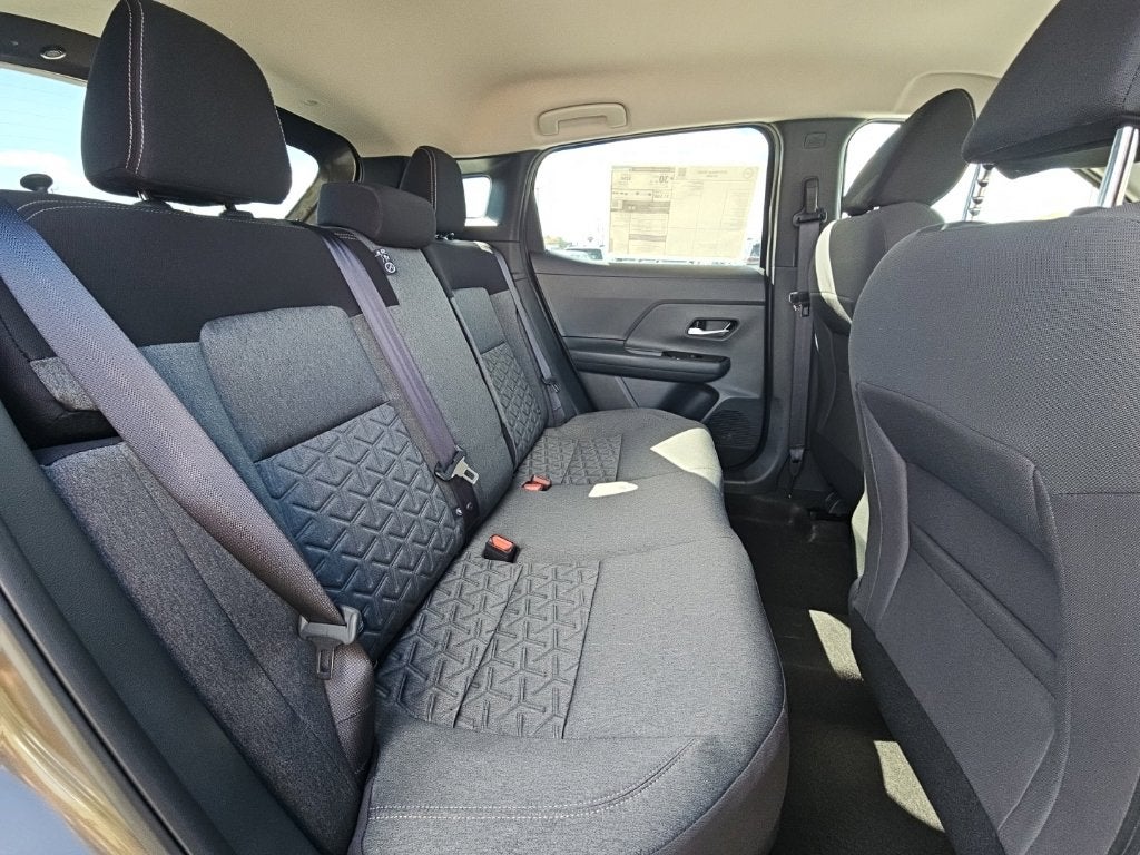2027 Nissan Kicks SV