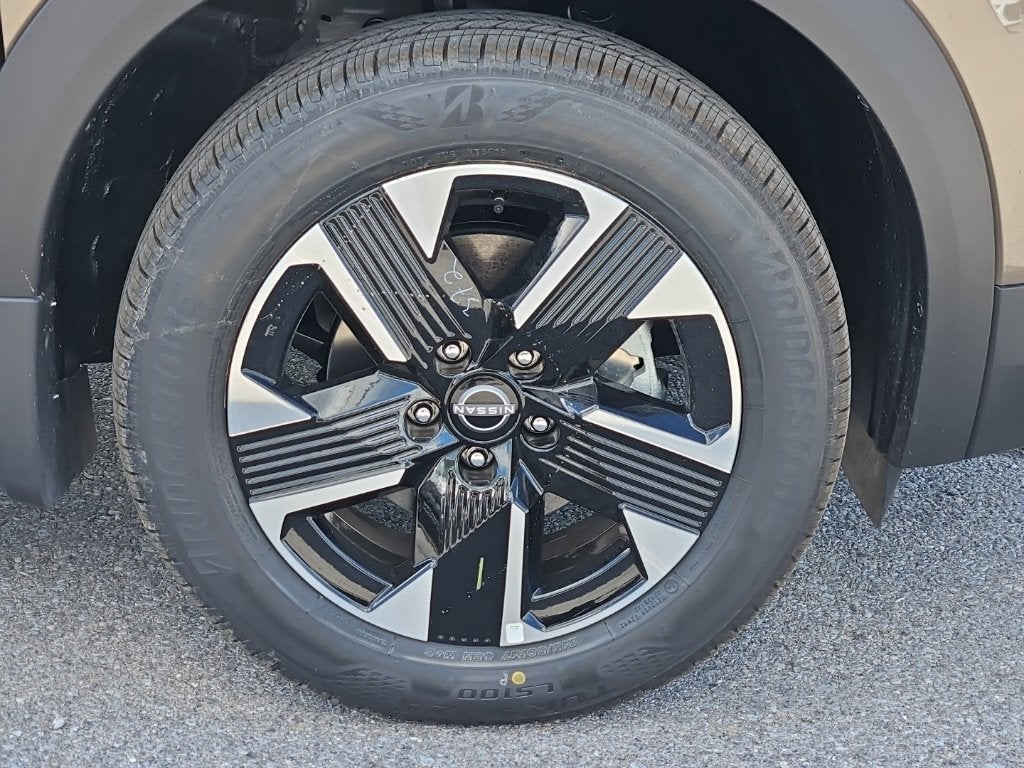 2027 Nissan Kicks SV