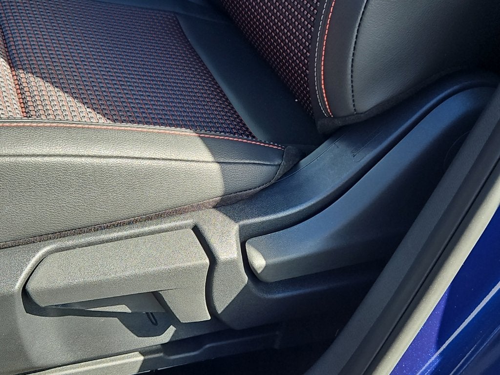 2027 Nissan Kicks SR