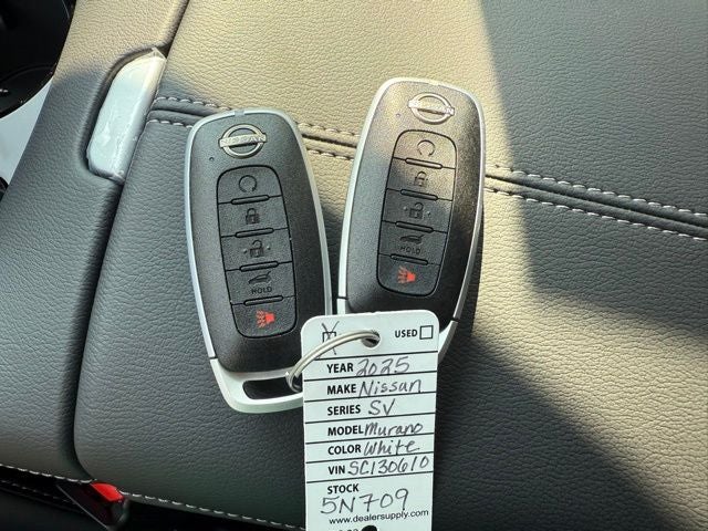 2025 Nissan Murano SV