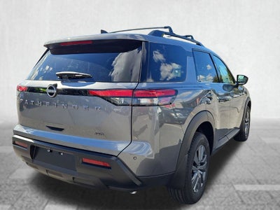 2026 Nissan Pathfinder SV