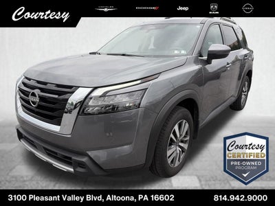 2025 Nissan Pathfinder SL