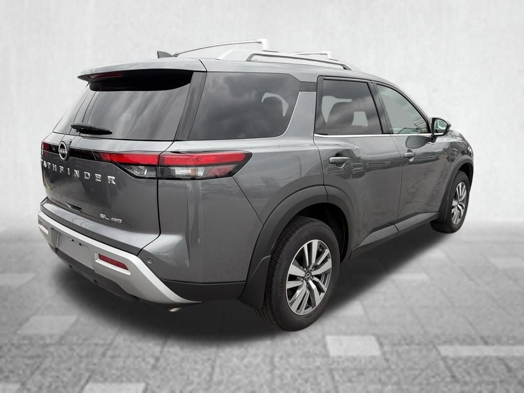2025 Nissan Pathfinder SL