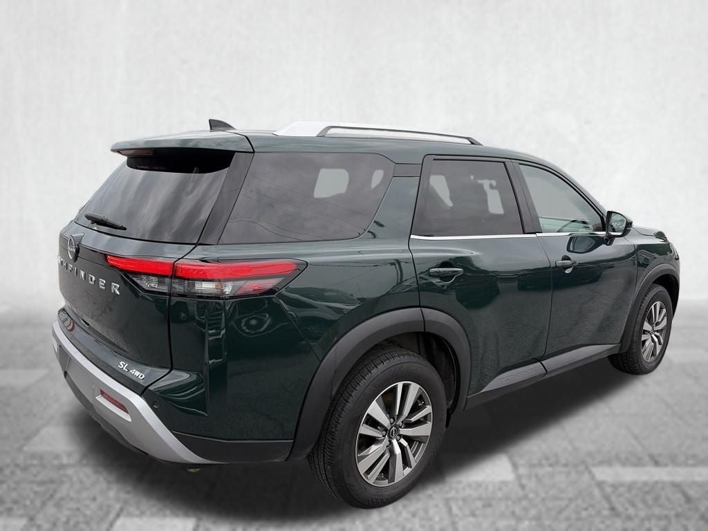2025 Nissan Pathfinder SL