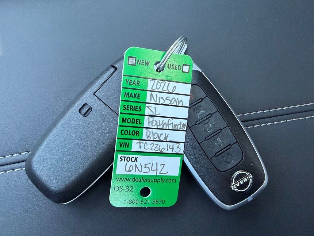 2026 Nissan Pathfinder SL