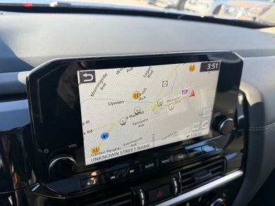 2025 Nissan Pathfinder Platinum