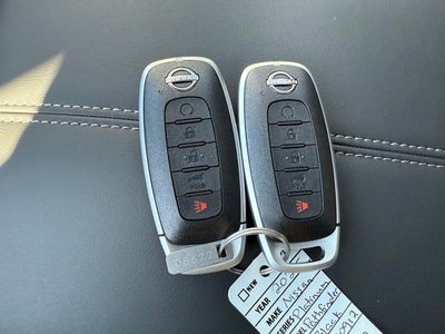 2025 Nissan Pathfinder Platinum