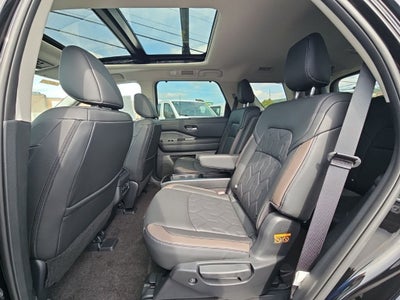 2026 Nissan Pathfinder Platinum