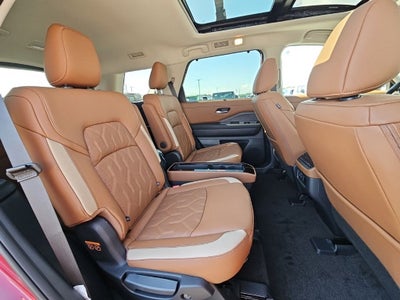 2026 Nissan Pathfinder Platinum