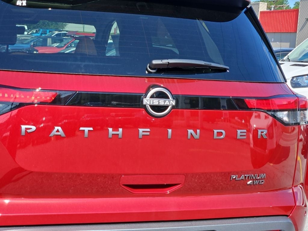 2026 Nissan Pathfinder Platinum