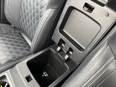 2022 Mitsubishi Outlander SEL