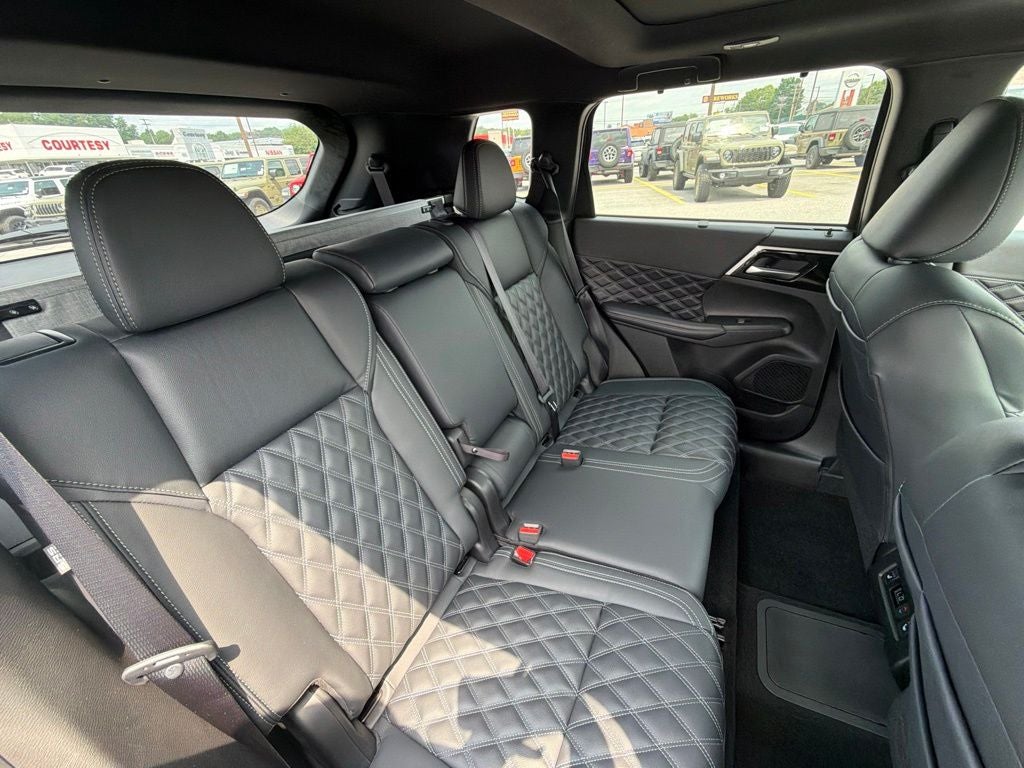 2026 Nissan Rogue Plug-In Hybrid Platinum