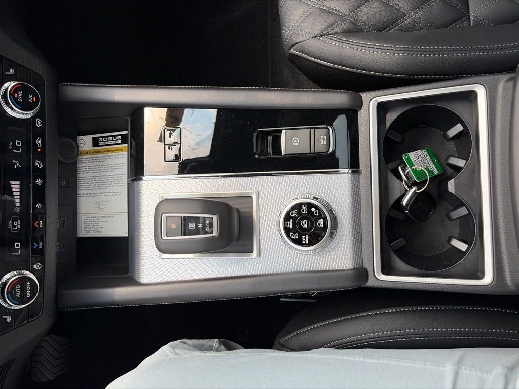 2026 Nissan Rogue Plug-In Hybrid Platinum