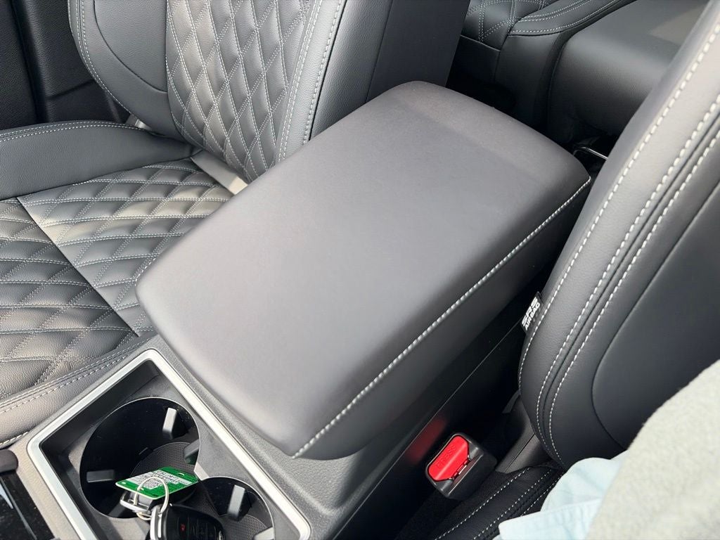 2026 Nissan Rogue Plug-In Hybrid Platinum