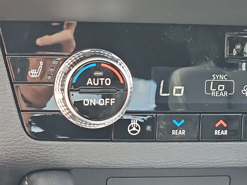 2026 Nissan Rogue Plug-In Hybrid Platinum