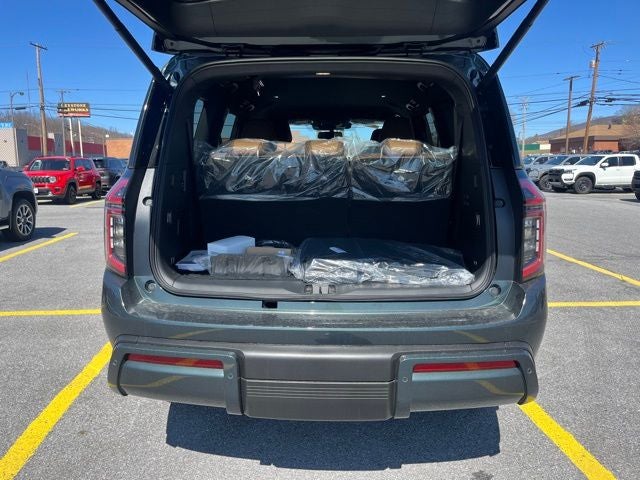 2025 Nissan Armada SL