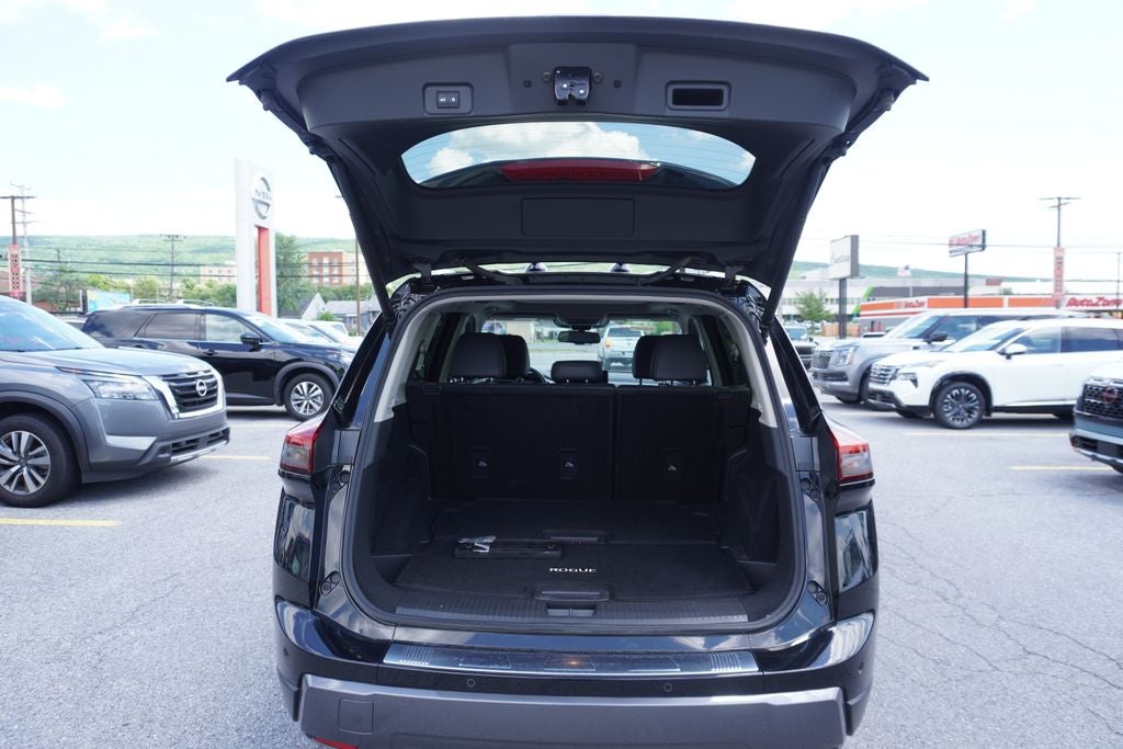 2025 Nissan Rogue SL