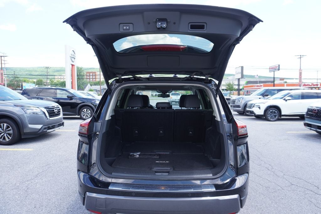 2025 Nissan Rogue SL
