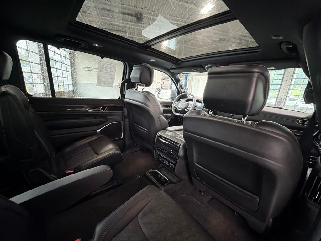 2022 Jeep Wagoneer Series II