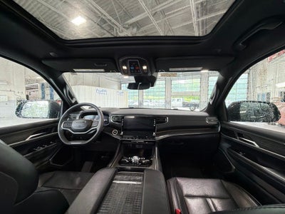 2022 Jeep Wagoneer Series II