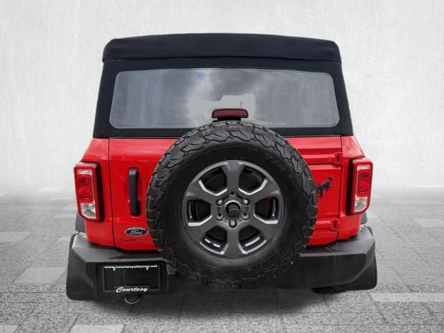 2023 Ford Bronco Big Bend Soft Top 17" Gray Aluminum Wheels