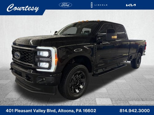 2023 Ford F-350SD Lariat
