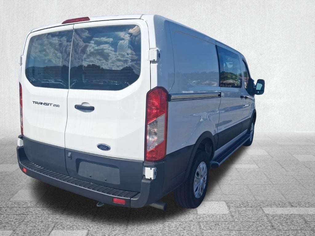 2025 Ford Transit-250 Base