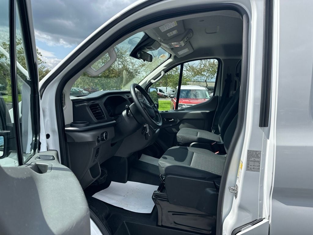 2025 Ford Transit-250 Base