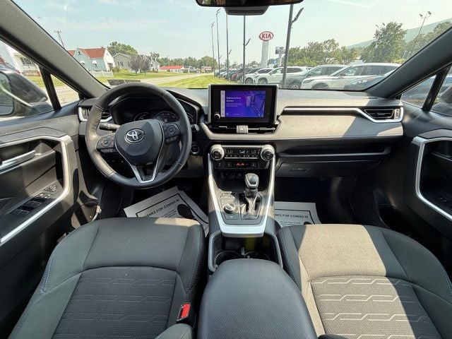 2024 Toyota RAV4 Hybrid SE