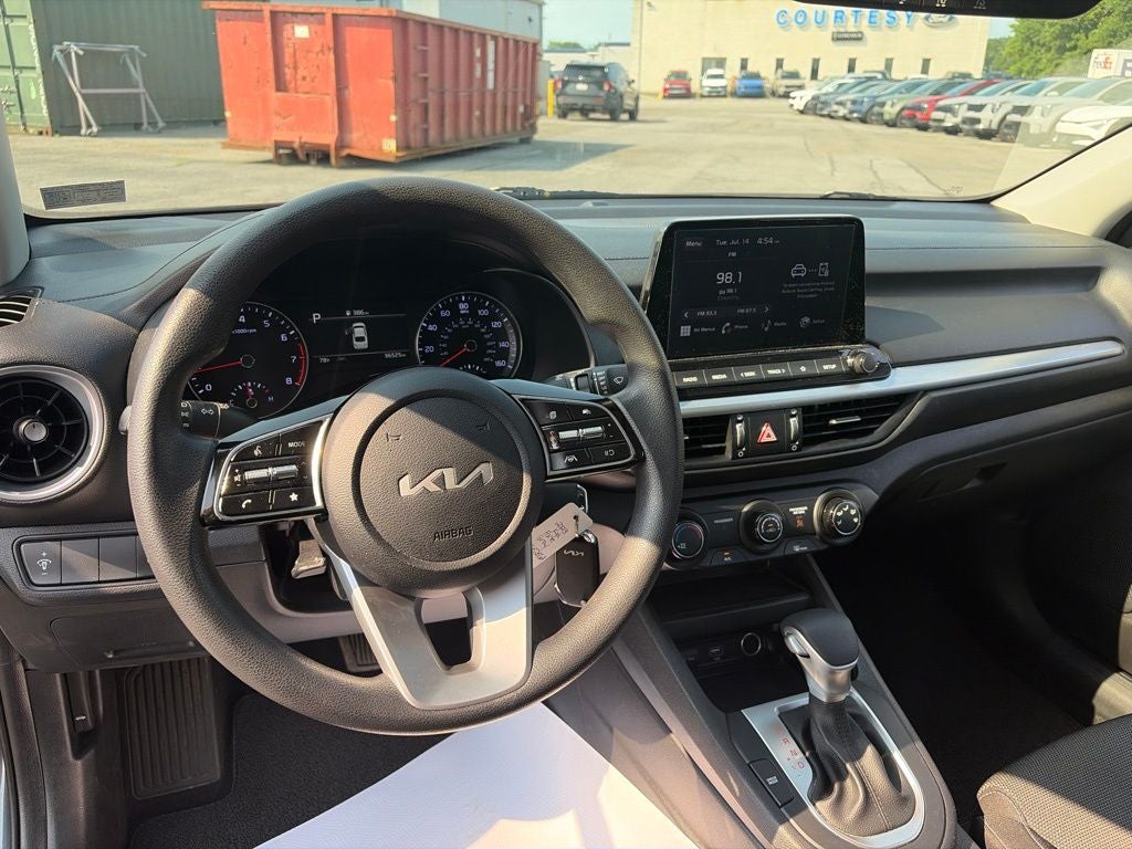 2023 Kia Forte LXS