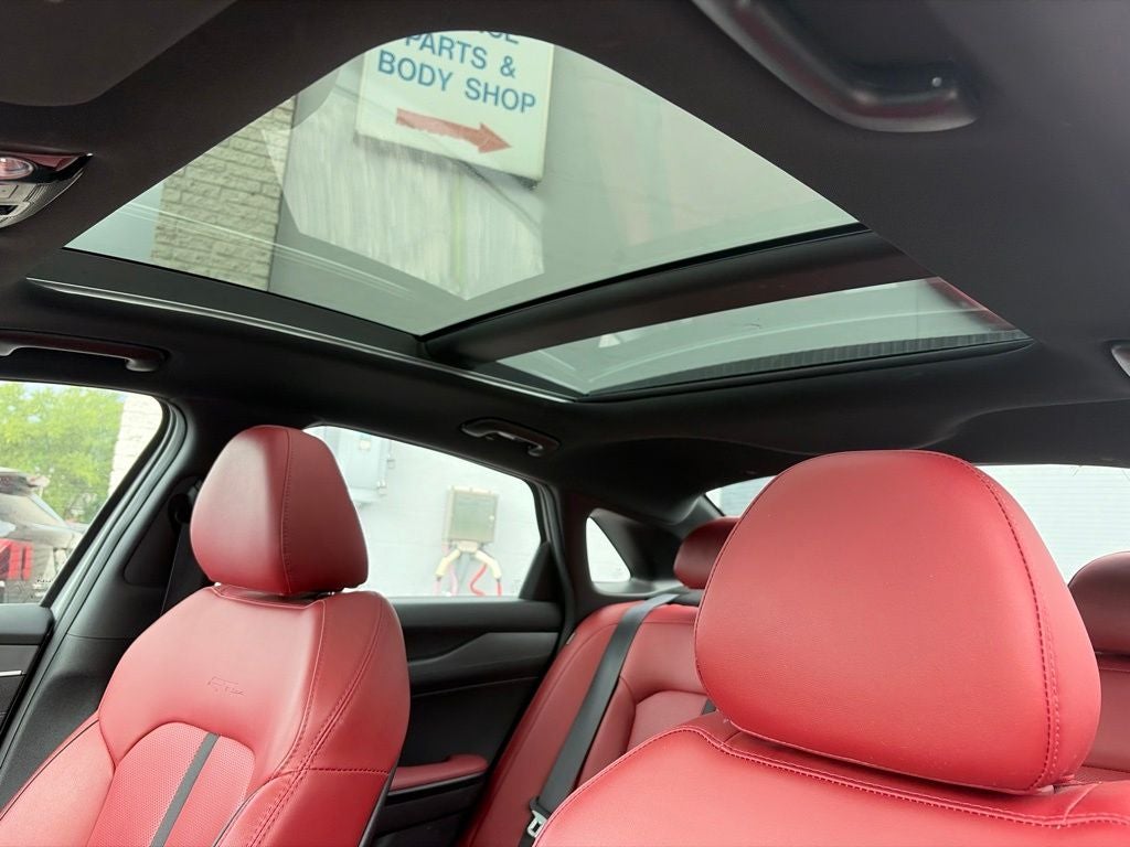 2023 Kia K5 GT-Line