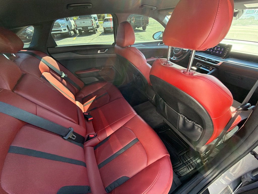 2024 Kia K5 GT-Line