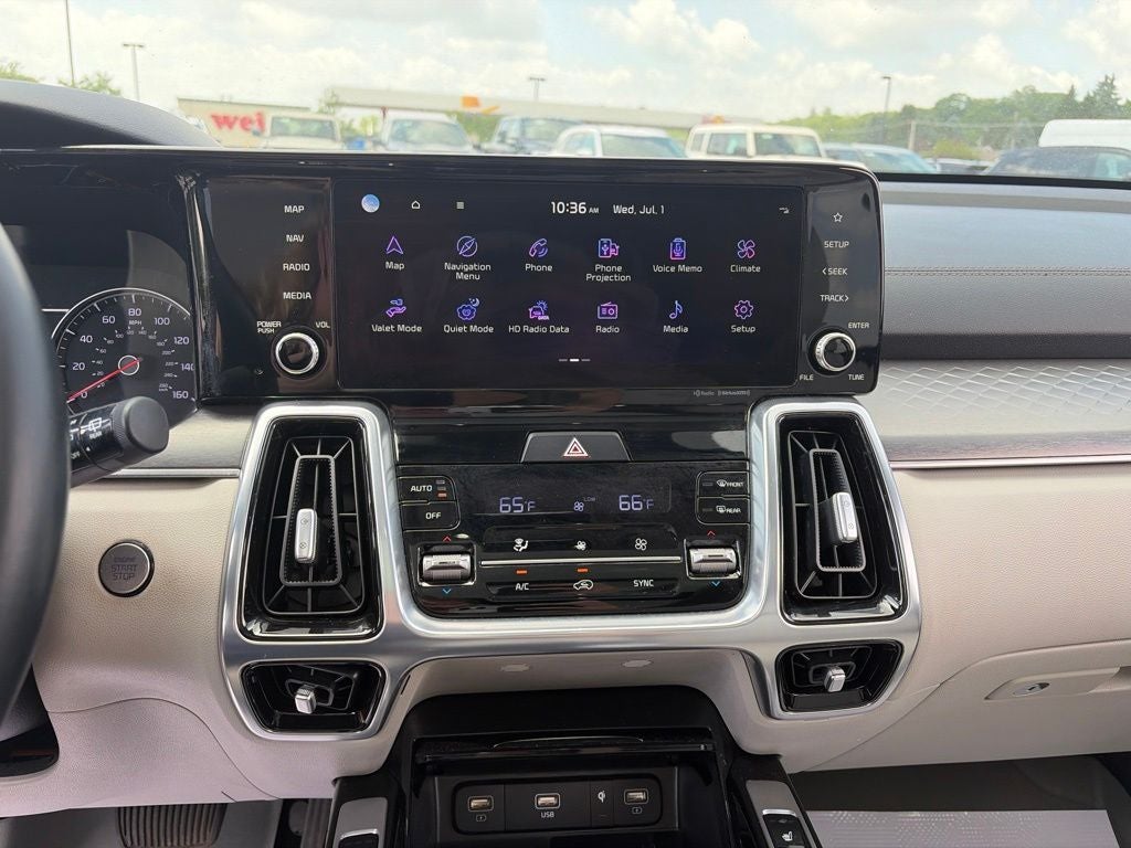 2022 Kia Sorento SX