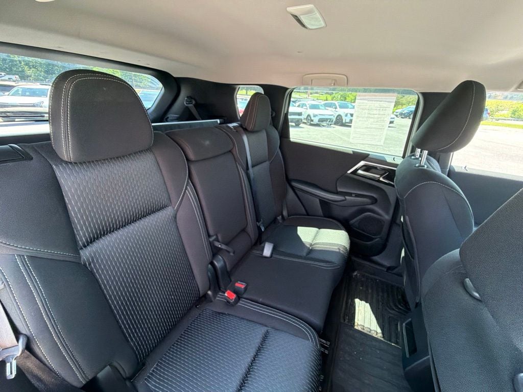 2022 Mitsubishi Outlander ES