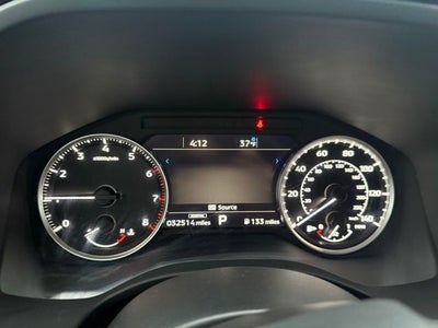 2022 Mitsubishi Outlander Base