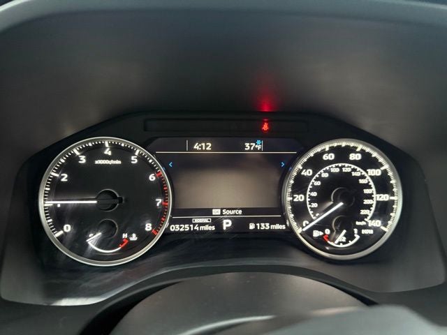 2022 Mitsubishi Outlander Base