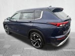 2022 Mitsubishi Outlander Base