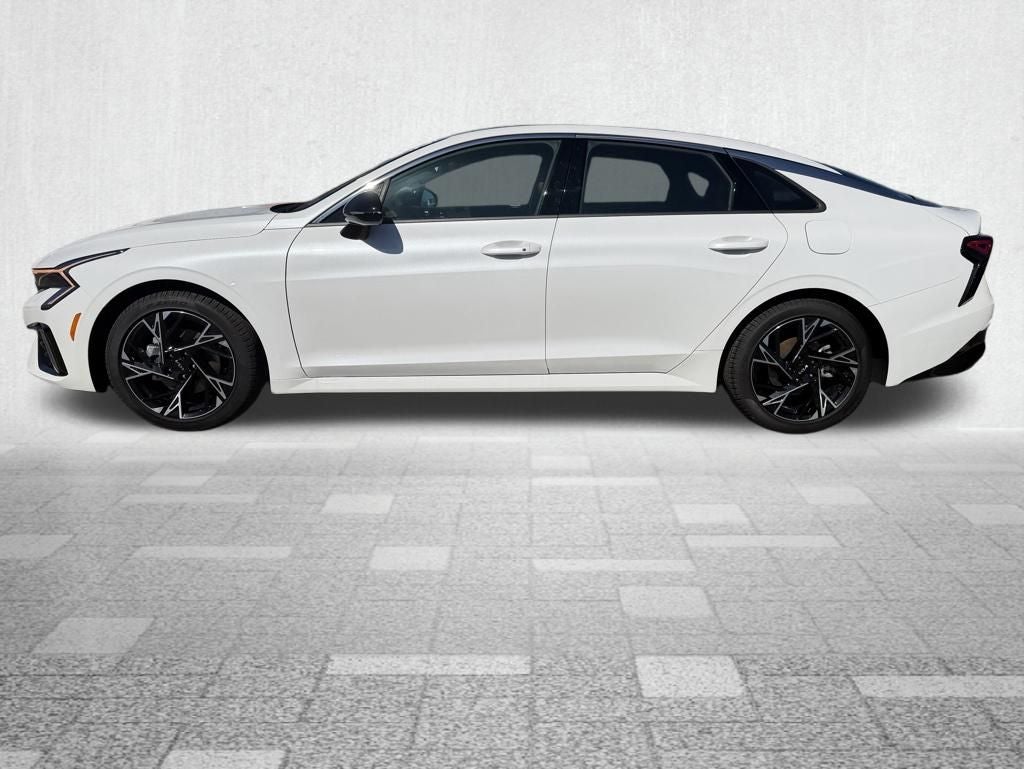 2025 Kia K5 Base