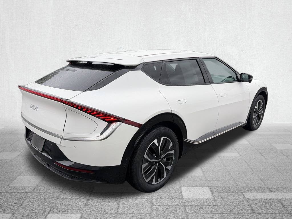 2024 Kia EV6 Wind