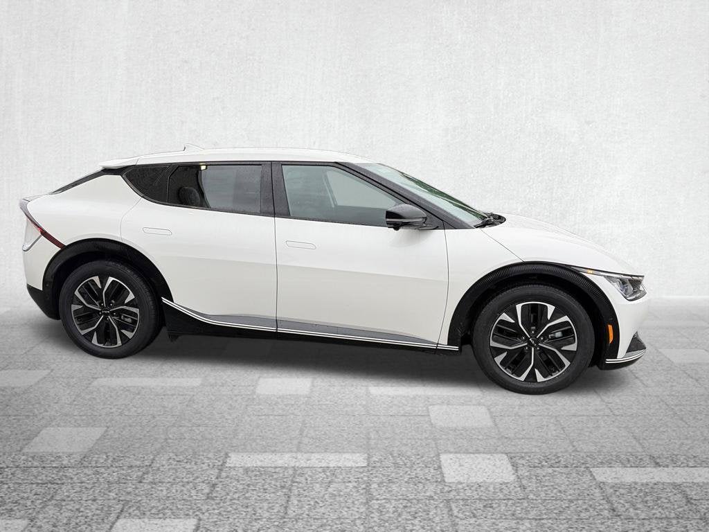 2024 Kia EV6 Wind
