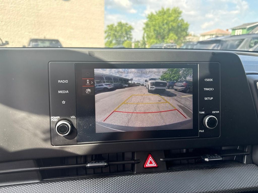 2023 Kia Sportage LX