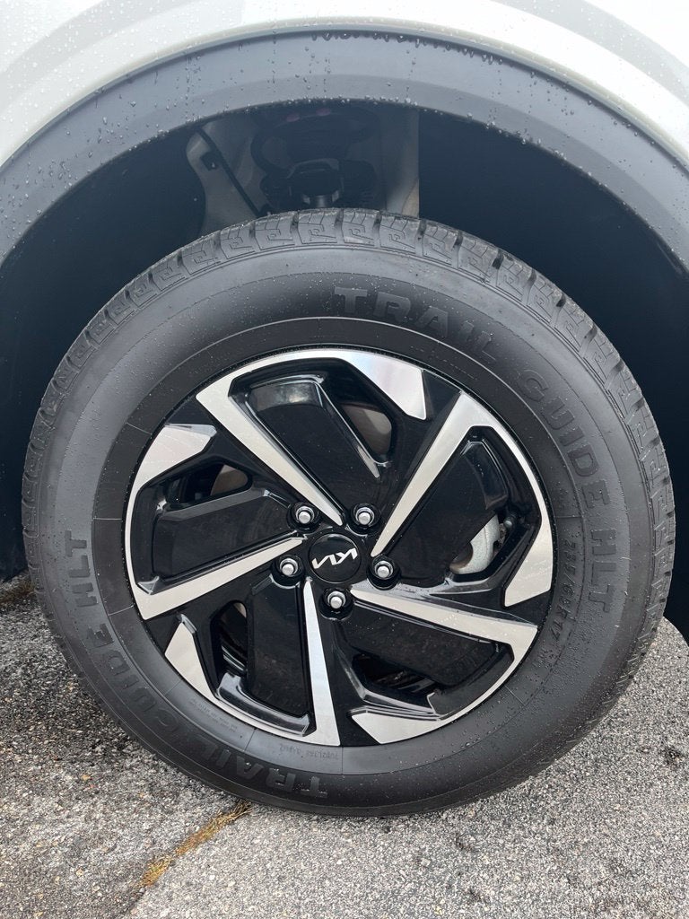 2023 Kia Sportage Hybrid LX